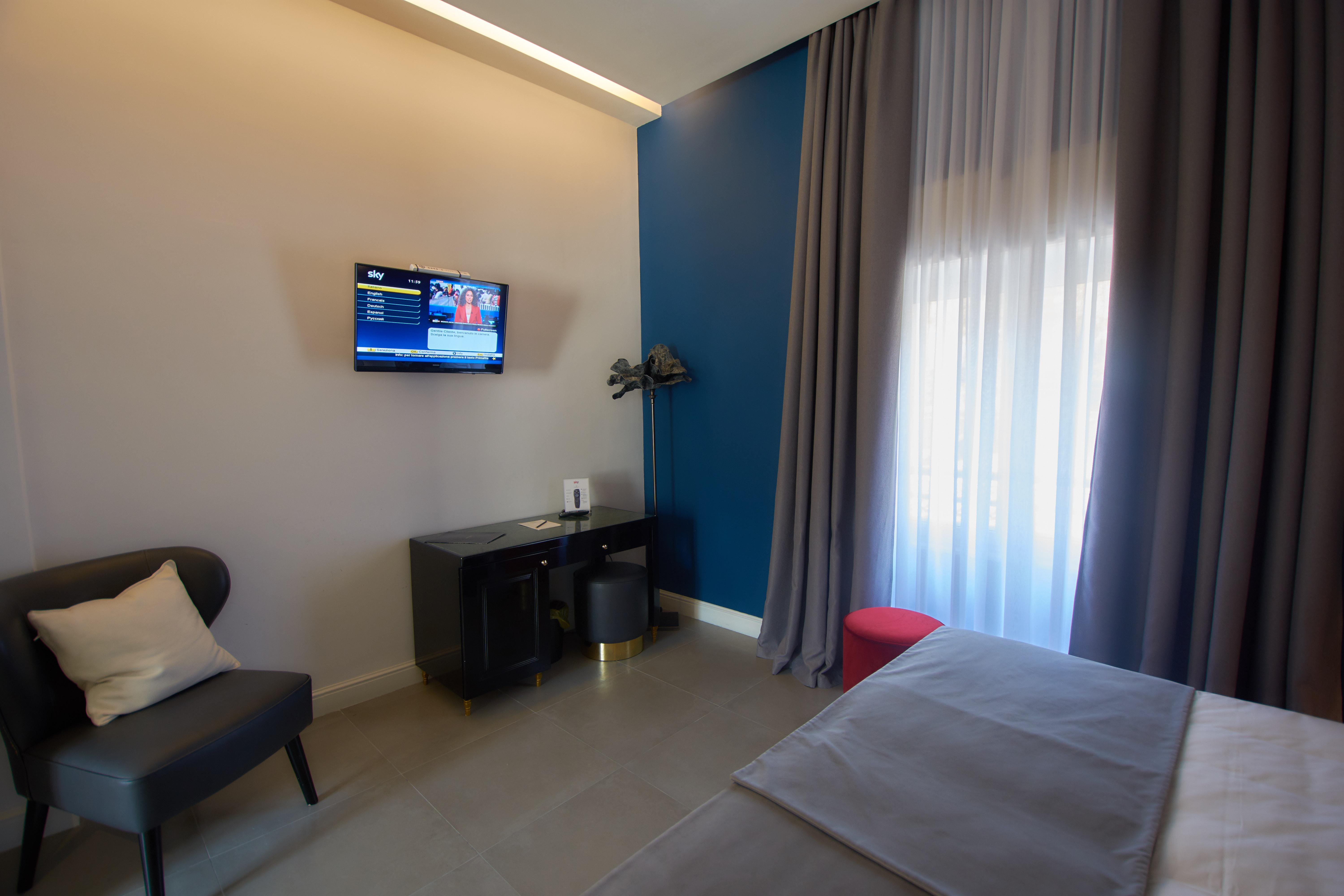 Boutique Hotel Metro 900 Napoli Bagian luar foto